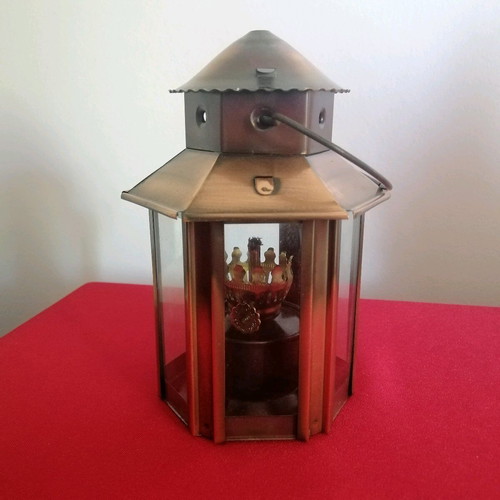 Copper lantern like new, hexagonal with glass panels