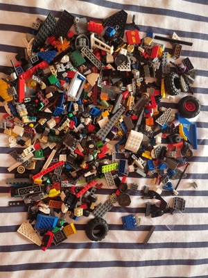 Lego κομμάτια σαν καινούργια, σακούλα με ένα κιλό αυθεντικά