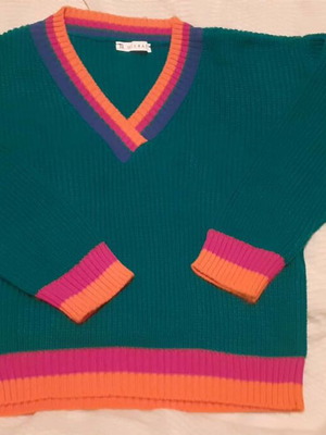 Mixray knitted sweater like new, green with striped details