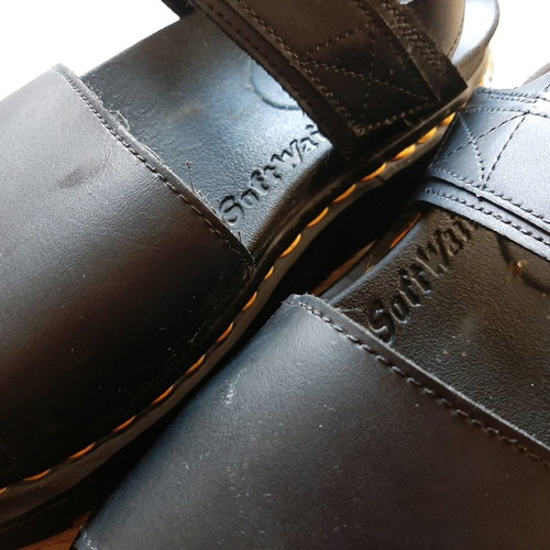 Dr. Martens platform sandals used, leather, black