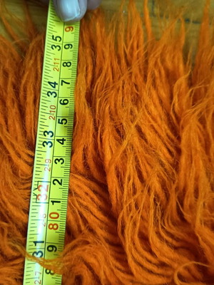 Wool rug like new 2.45 x 90