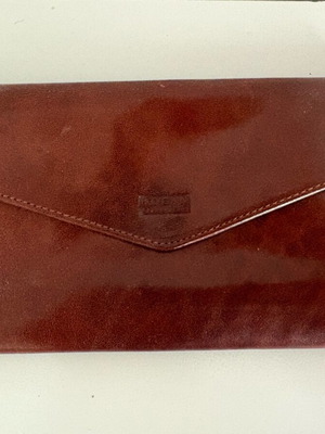 Brown leather wallet like new