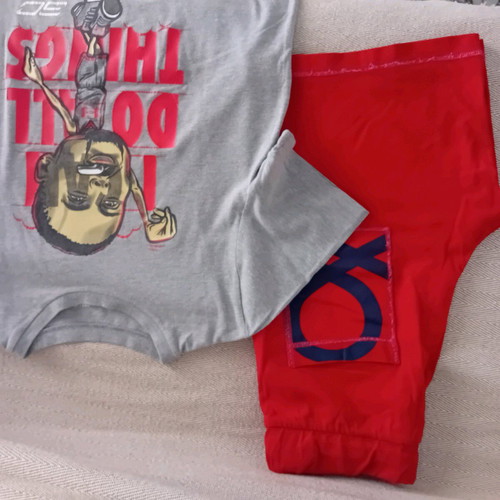 Boys' clothing set 10 years like new Benetton and Under Armour