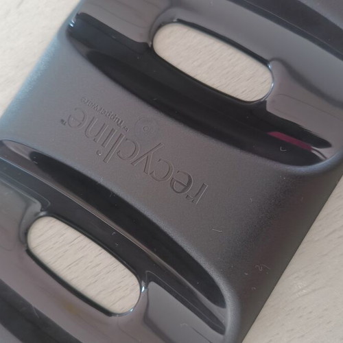 Tupperware bottle holder base with two slots, new