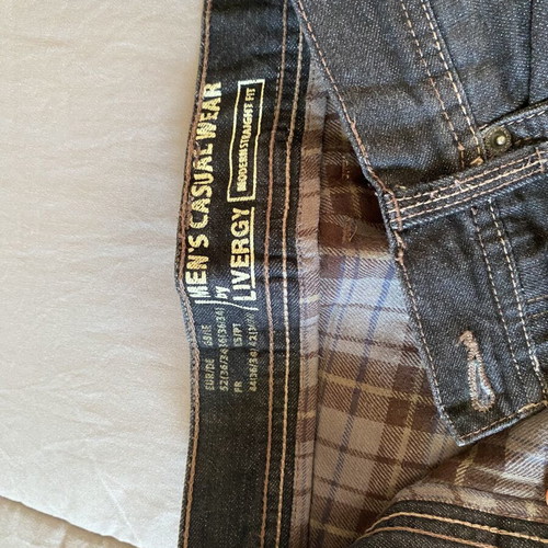 Black jeans size 40 used, no defects