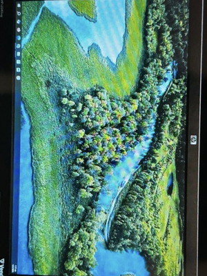 HP monitors used, 2x 22 inch 60 Hz
