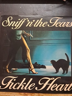 Sniff 'n' the Tears Fickle Heart vinyl record