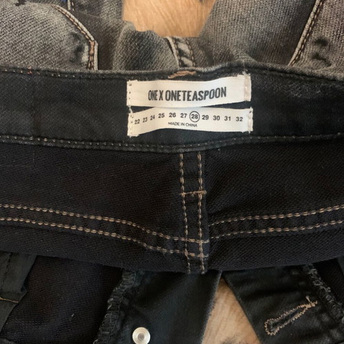 One teaspoon jeans size 28 like new
