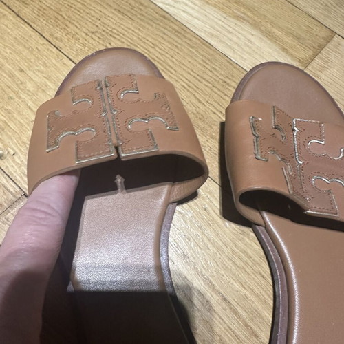Tory Burch Ines Πέδιλα σαν καινούργιο, καφέ με χρυσές λεπτομέρειες