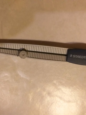 Staedtler compass like new