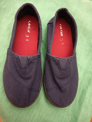 Geox Toms One for One μπλε παιδικά παπούτσια slip-on νούμερο 29