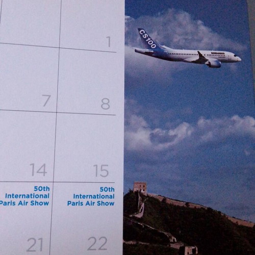 Bombardier 2013 collectible desk calendar like new
