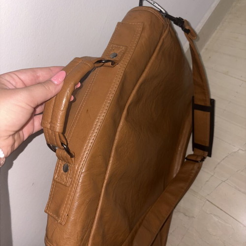 Vintage Aventis laptop bag shoulder briefcase, like new, brown
