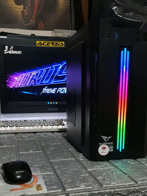 Ryzen Casual Gaming PC v89 with AMD Radeon Vega 8