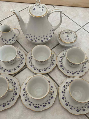 Scherzer Bavaria porcelain tea set used with 6 cups and saucers
