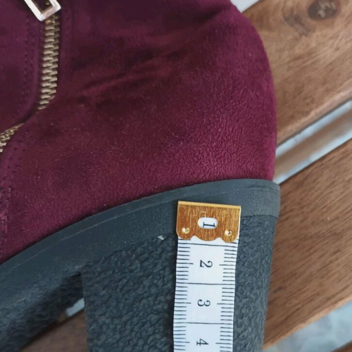 2-in-1 boots used, burgundy with gold zipper, size 38