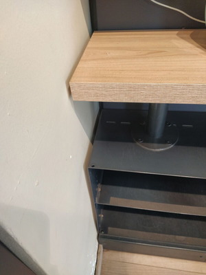 Metal shelf like new with 4cm wooden top