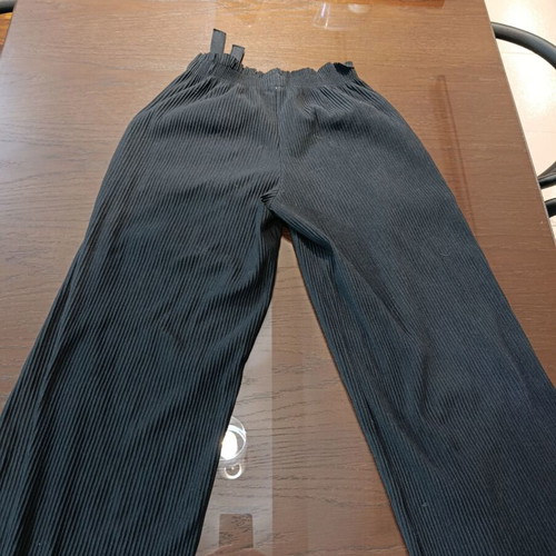 Zara girls' black pleated wide-leg pants used, size 140 cm