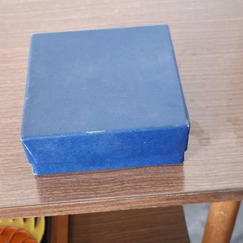 Marble prespapie like new, handmade from marble carving workshop