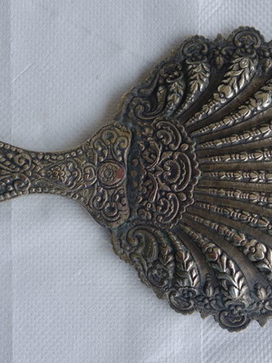 Vanity mirror used from interwar period in Art Nouveau style