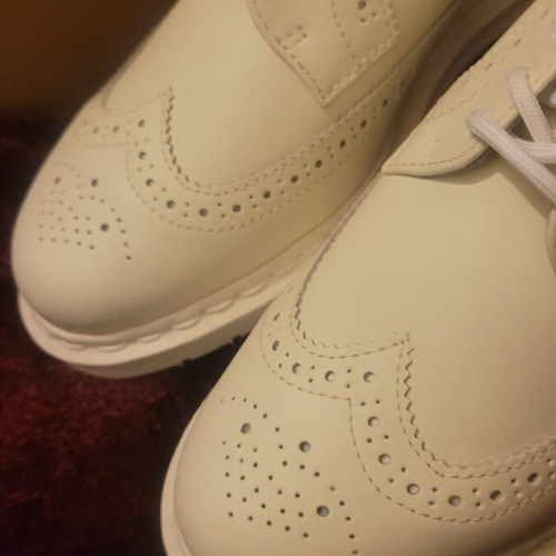 Dr. Martens white leather shoes size 44 new