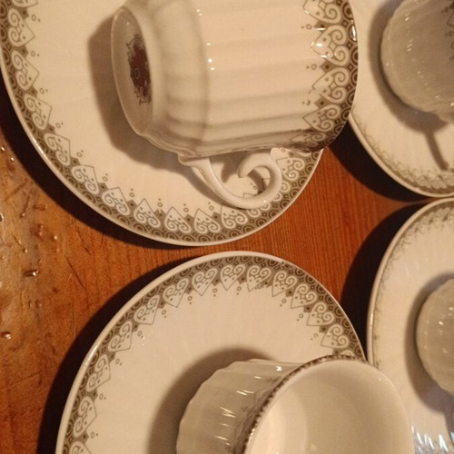 Set of 5 cups with saucers like new for Greek coffee or espresso
