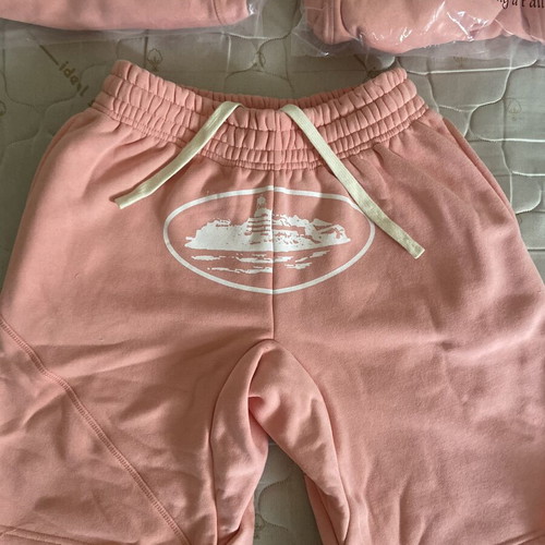 Corteiz (CRTZ) Jogger Shorts Pink new with tag