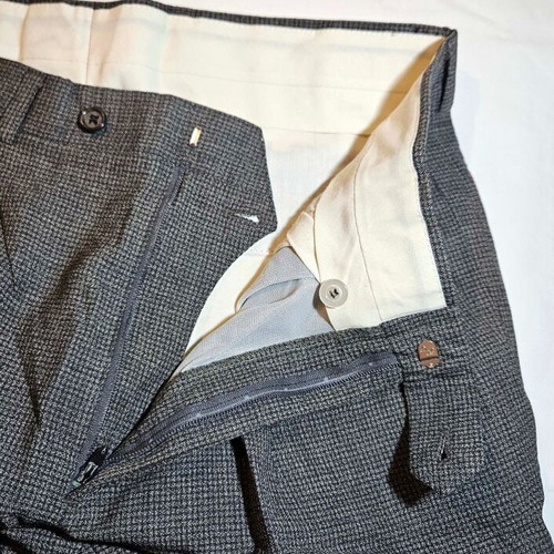 Men's grey suit pants with double pleats, size M