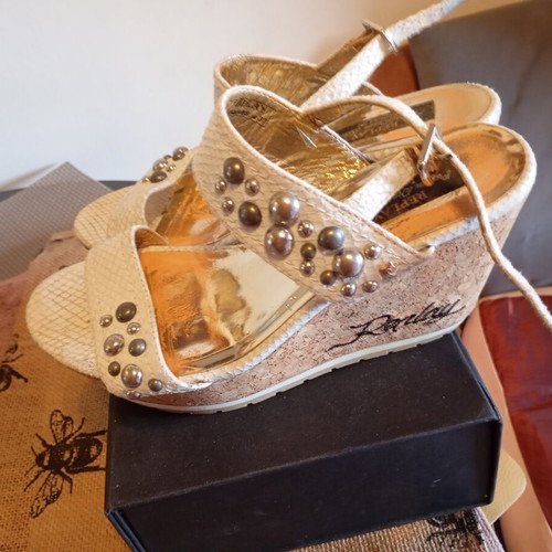 Replay leather platform sandals size 38 used, white beige