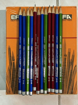 Πακέτο vintage μολύβια EFA, 72 τεμάχια, δεκαετία 90