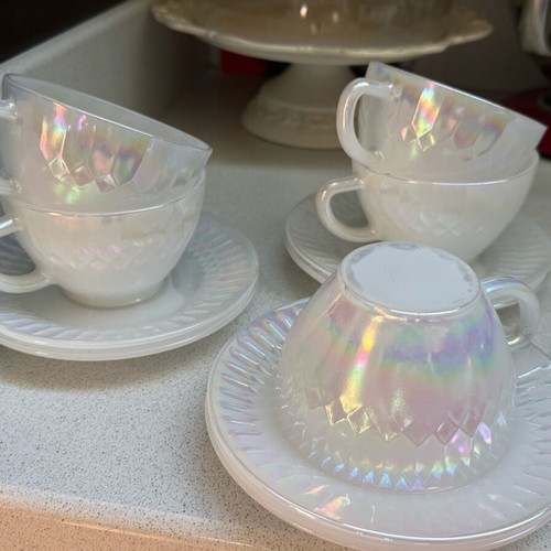 Opalescent cups set of 5 like new, Federal Glass vintage