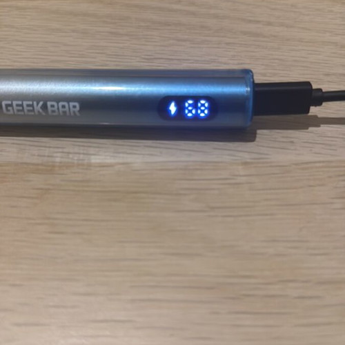 root beer vape geek bar Geek Bar Pulse vs. Pulse X: Uncovering the Key Differences for Vapers –  Vape Papa main image 1