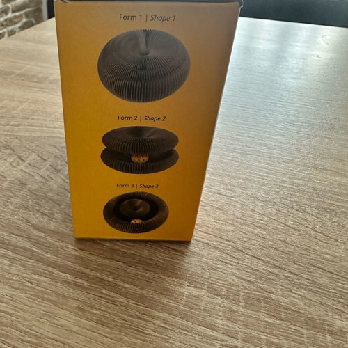 Cat scratching toy like new, interactive