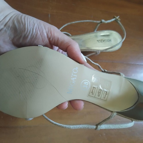 Migato suede sandals low heel new, beige and gold