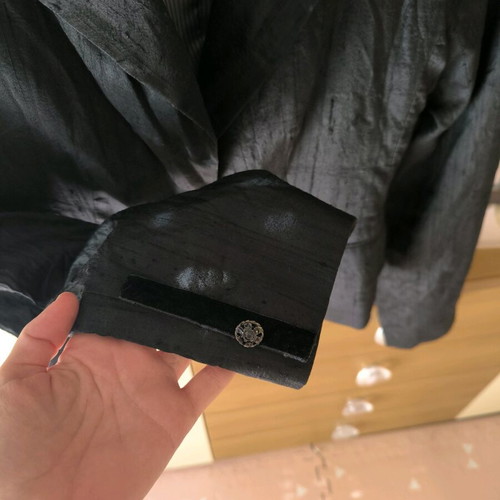 Ysatis black blazer in excellent condition