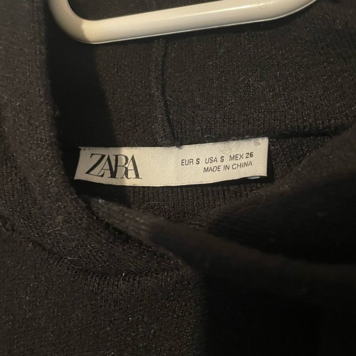 Zara black hoodie like new
