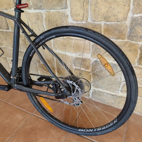 Trek FX1 Disc Trekking Bike used, aluminum, 7 speeds, disc brakes