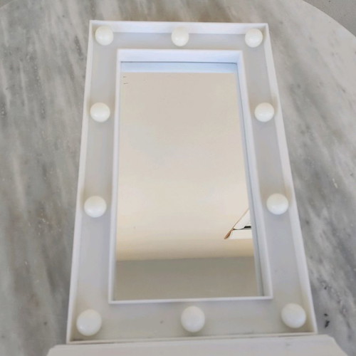 Makeup frame with mirror and lights used