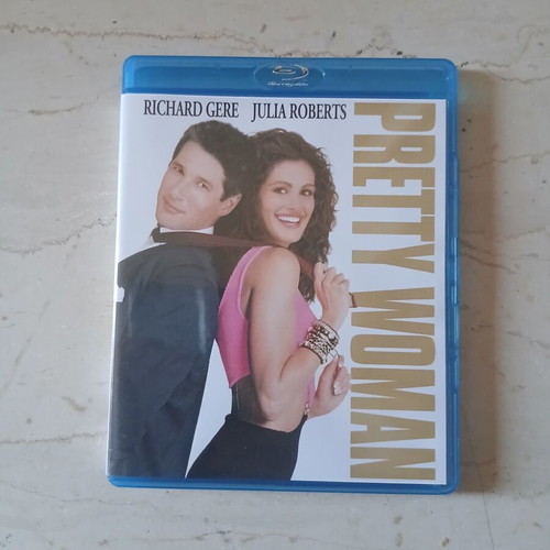 Blu-Ray movies like new, pack of 2 with Greek subtitles