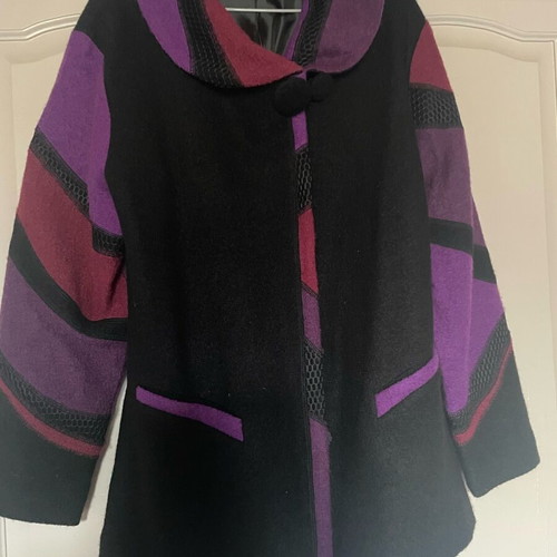 Coat like new, black with purple, size XL