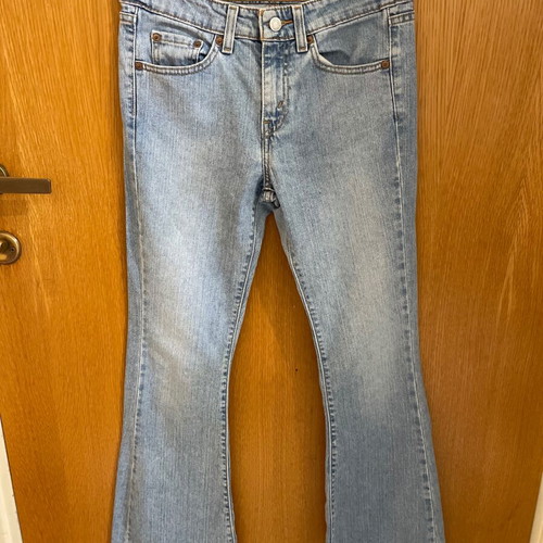 Levi’s low 519 low flare jeans like new, blue, size S