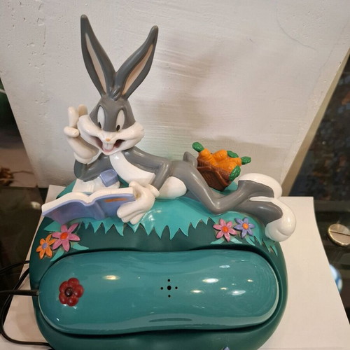 Bugs Bunny Warner Bros Looney Tunes phone used
