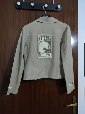 Beige spring jacket new, size small