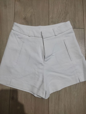 White shorts for girl 12-14 years like new