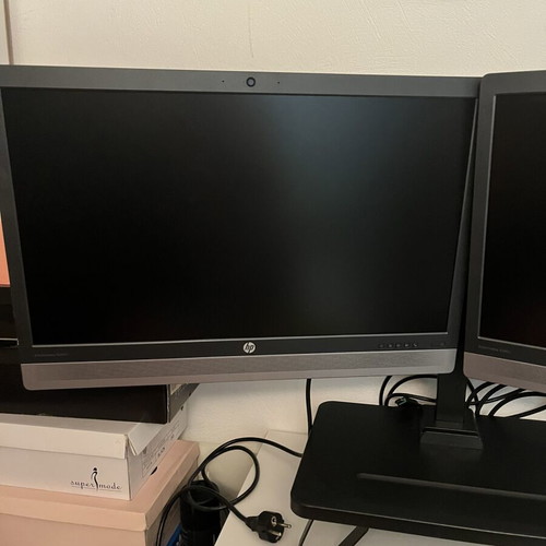 HP dual monitor system used