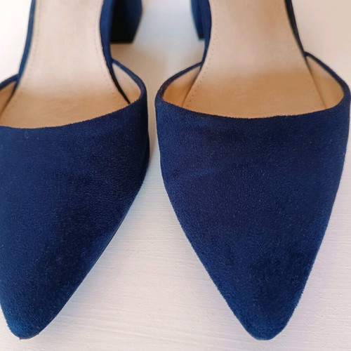 Arte Piedi suede blue pointed pumps with low block heel like new, size 37