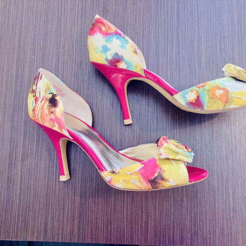 Anne Klein platform sandals size 38 used, pink multicolor