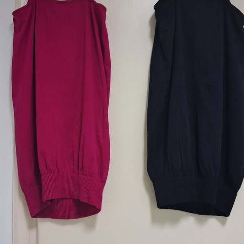 Sleeveless tops Tyr used, size S/M, black and pink