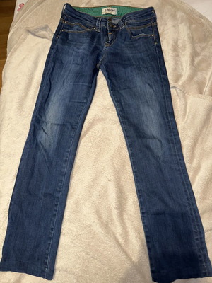 Sarah Lawrence women's elastic blue denim jeans size 28 like new