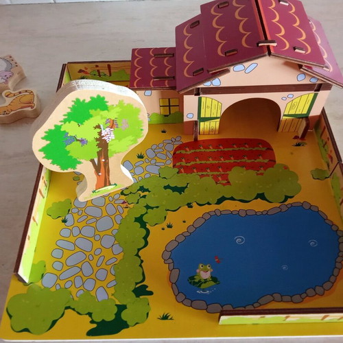 Wooden Playtive Farm like new